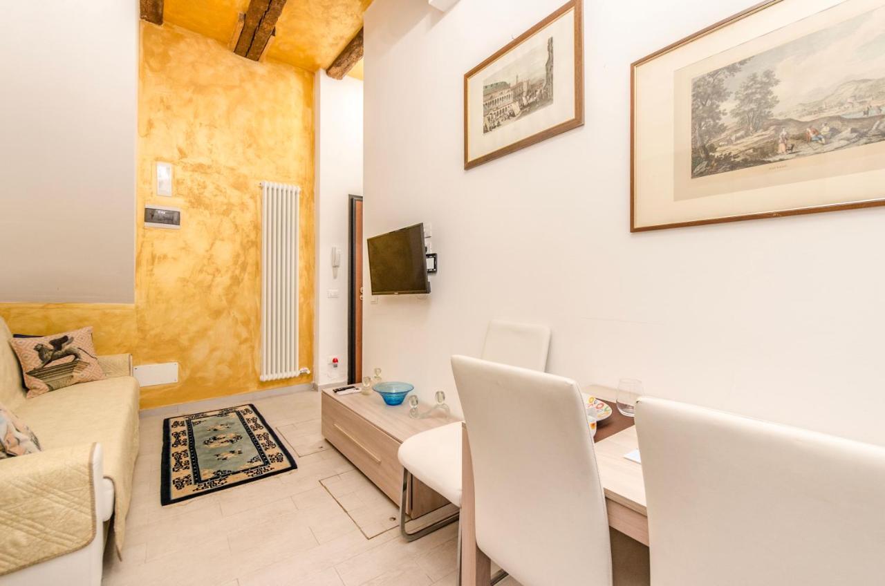 Andrea Venice Flat Mezzanine Floor ภายนอก รูปภาพ