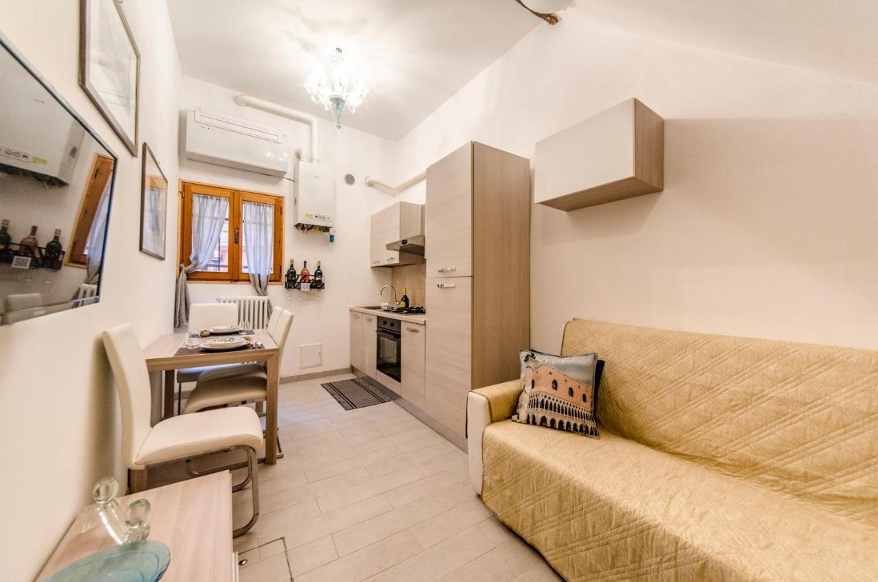 Andrea Venice Flat Mezzanine Floor ภายนอก รูปภาพ